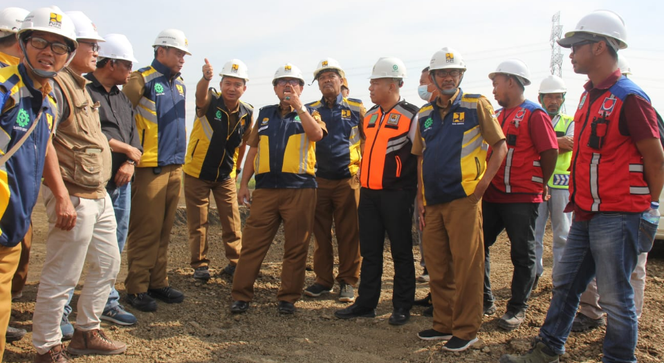 Bupati Cirebon Meminta Masyarakat Pantau Progress Pembangunan Infrastruktur di Wilayah Timur Kabupaten Cirebon