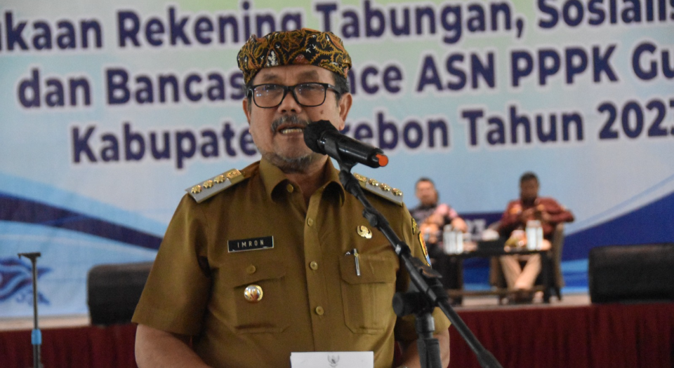 Hadiri Sosialisasi ASN PPPK Guru, Bupati Cirebon: Guru Harus Jadi Suri Tauladan