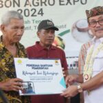 Hadiri Cirebon Agro Expo Pertanian, Bupati Imron Minta Petani Olah Sawah dengan Baik