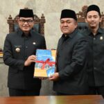 DPRD Setujui Raperda PP APBD 2023 Kabupaten Cirebon