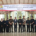 Pj Bupati Cirebon Lantik 60 Pejabat Fungsional Tahun 2024