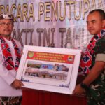 TMMD 2025 Resmi Ditutup: Bupati Imron Ajak Warga Rawat Hasil TMMD di Desa Sende